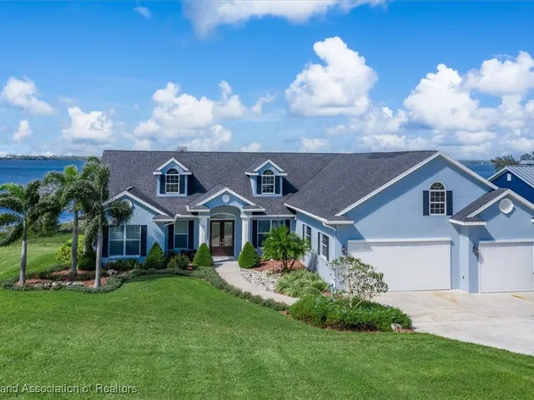 624 Sunset Pointe Dr, Lake Placid, FL 33852
