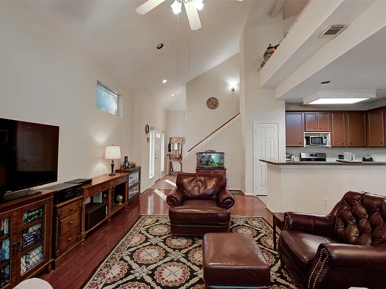2802 Crescent Star Rd — Photo 7