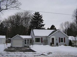 17 Glenbrook Rd, Rochester, NY 14616