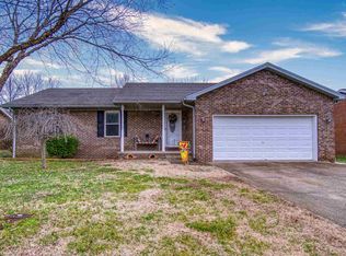 1105 Ratliff Ct, Boonville, IN 47601