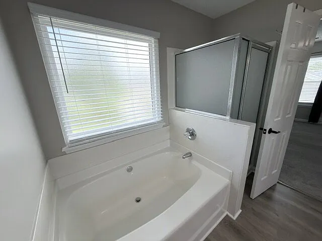 8 Melrose Ct — Photo 46