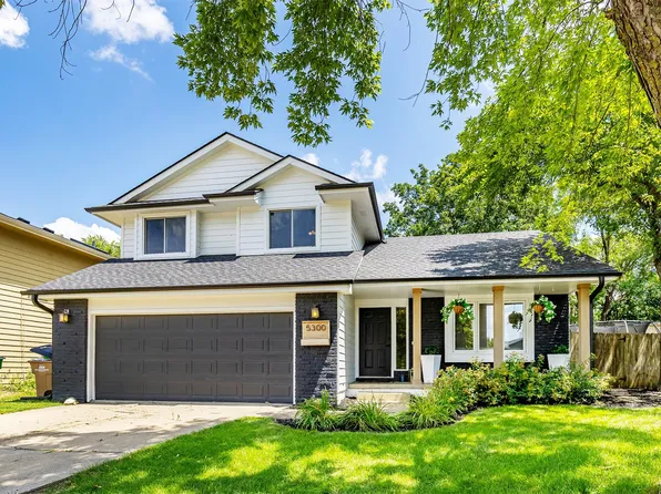 5300 Colt Dr, West Des Moines, IA 50266