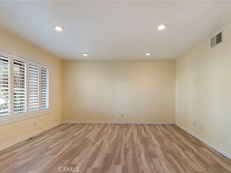8707 Cedros Ave #7 — Photo 3