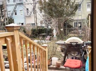 247 Kingsland Ave APT 1, Brooklyn, NY 11222