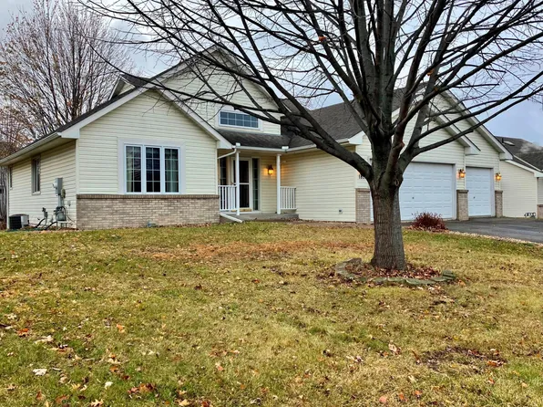 1853 Niagara St, Waconia, MN 55387