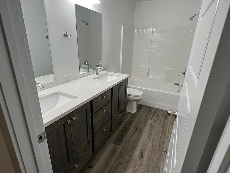 10021 W Eshelman St — Photo 26