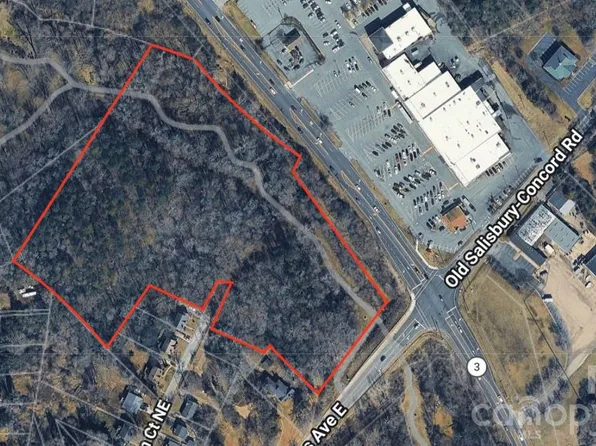 290 Jefferson Ct, Concord, NC 28025
