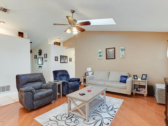 5th image of 7748 Sugartree Ct