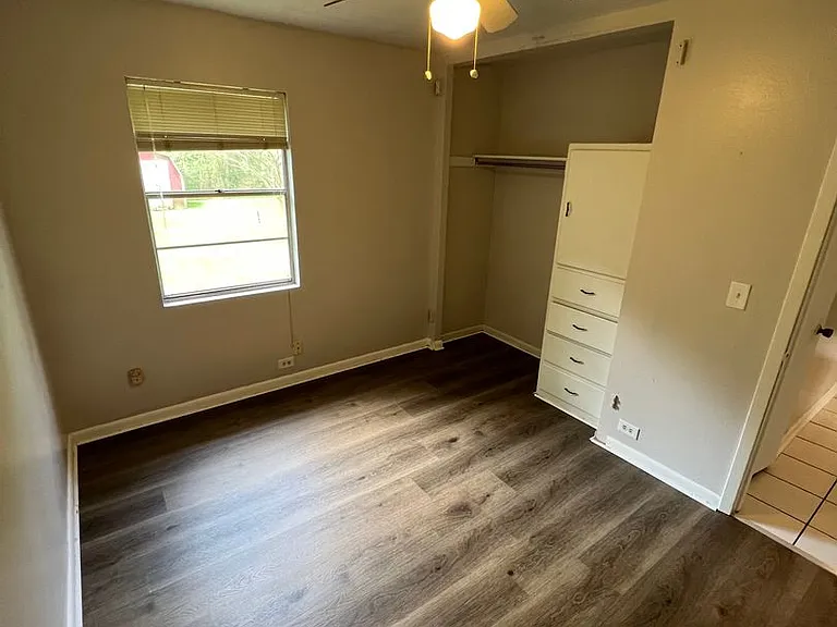 1121 Kimberly Dr — Photo 11