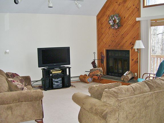 4th image of 237 Upper Independence Dr