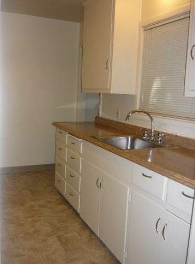 2nd image of 3111 B St