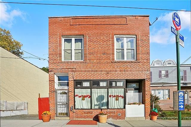 1st image of 246 City Island Ave