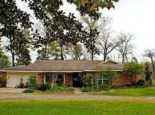 303 Pin Oak Ln, Magnolia, TX 77354