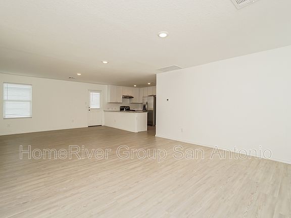 4th image of 6710 Morgan Cp