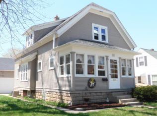 1033-1035 9th Ave, Grafton, WI 53024