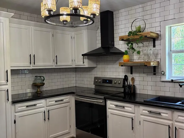 51 N Winter Crk, Cleveland, TX 77328