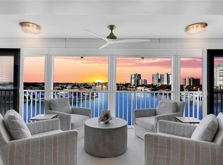 250 Park Shore Dr APT 601, Naples, FL 34103