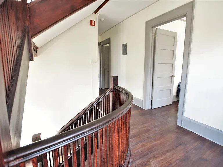 306 Bryant Ave — Photo 62