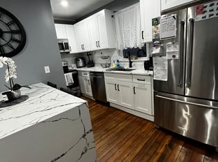 30 Lafayette Park FLOOR 2, Lynn, MA 01902