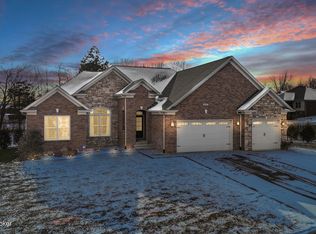 6600 Monty Ln, Louisville, KY 40291