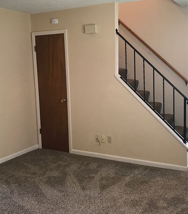 1st image of 813 37th Ave