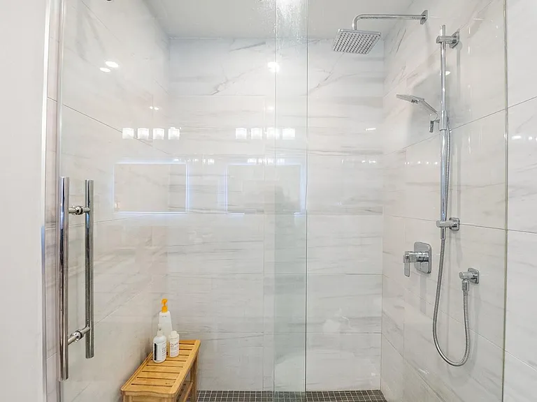 37 Copperstone Cres — Photo 20