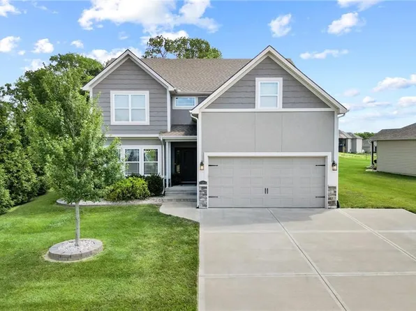 13235 N Copper Ridge Dr, Platte City, MO 64079