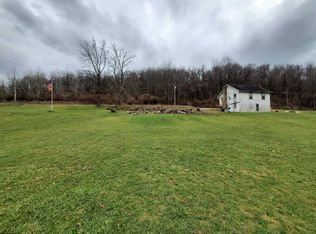 1941 Colfax Rd, Fairmont, WV 26554