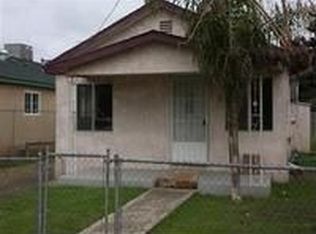 1163 E Roe Ave, Dinuba, CA 93618
