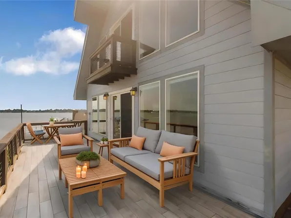 426 Apollo Dr, Livingston, TX 77351