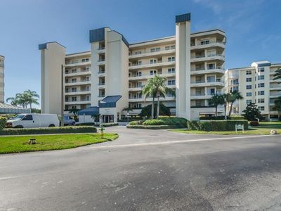 7872 Sailboat Key Blvd S APT 202, South Pasadena, FL, 33707