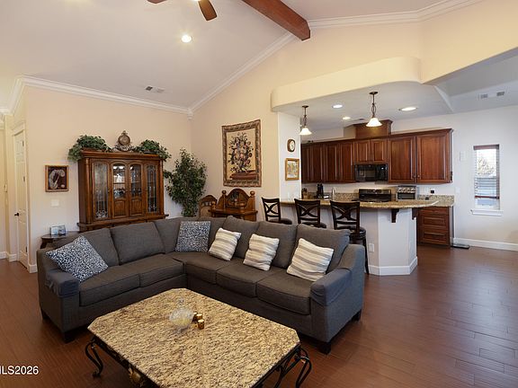 4th image of 1202 W Cottage Loop