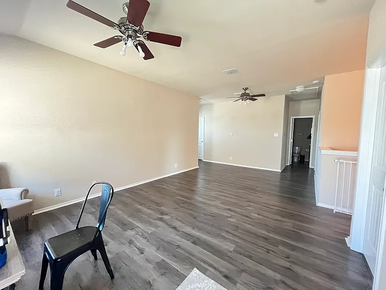 8919 Bowen Br — Photo 18