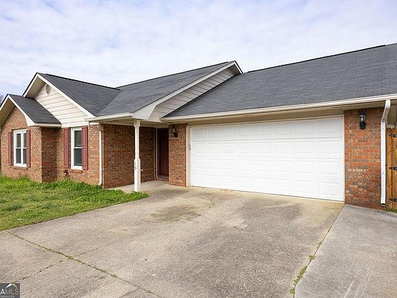 2nd image of 13 Parr Wade Rd SE