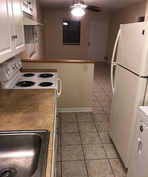 627 Tanglewood St #3 — Photo 5