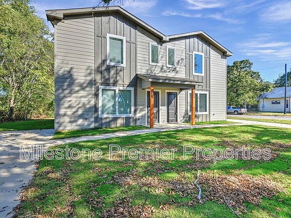 4th image of 601 W Johnson St #1