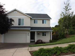 1124 E 14th St, Lafayette, OR 97127