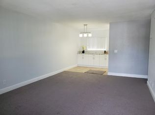 240 NE 38th St APT 10, Fort Lauderdale, FL 33334