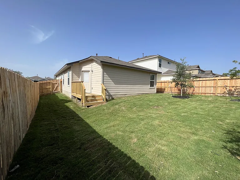15315 Shortwing — Photo 32
