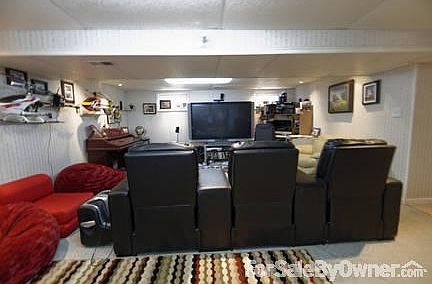 4th image of 104 Barlow Ave