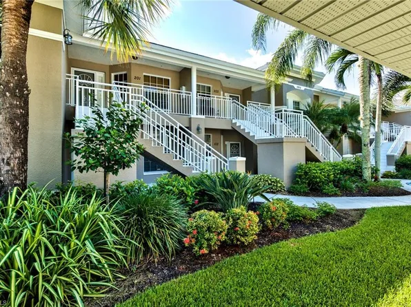 1970 Willow Bend Cir #6-102, Naples, FL 34109