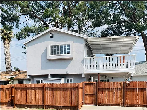 20708 Saticoy St Photo 1