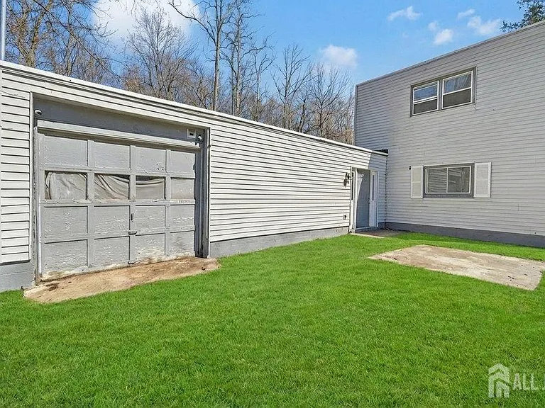 6 Farm Ln — Photo 12