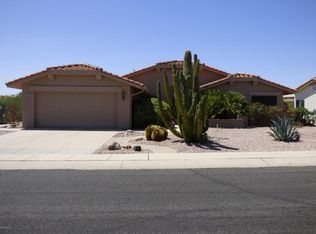 14425 N Crown Point Dr, Tucson, AZ 85755