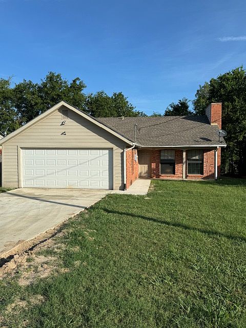 1st image of 204 Melody Cir