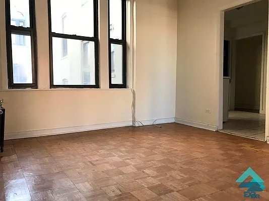 Rented by EXR | media 1