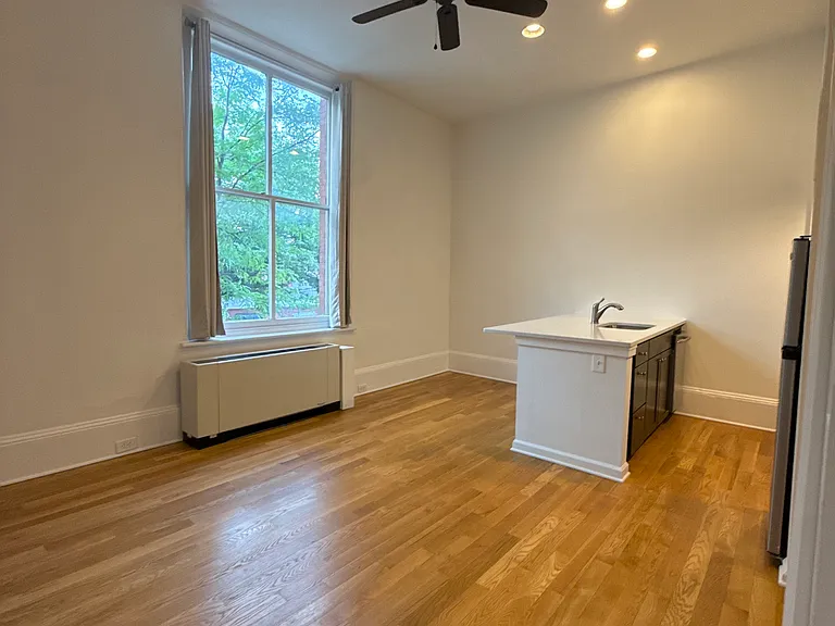 5 S Main St #3 — Photo 2