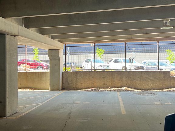 5th image of 1024 Dodge St APT 410