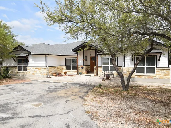 520 Monarch, Canyon Lake, TX 78133