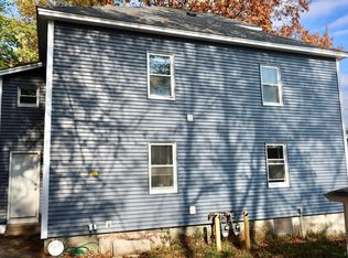 165 Grove St #1, Clinton, MA 01510